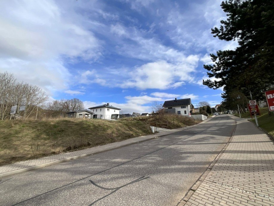 Stra�enansicht Wohngrundst�ck Eisenach