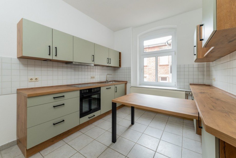 Beispiel K�che mit EBK Mehrfamilienhaus Eisenach