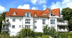 Hauptbild Investieren mit Weitblick: vermietete 2-Zimmer-Wohnung mit Galerie, Balkon & TG-Stellplatz