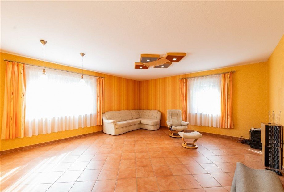 Einfamilienhaus - Wohnen Halle / Lager / Produktion Eisenach , Th�r