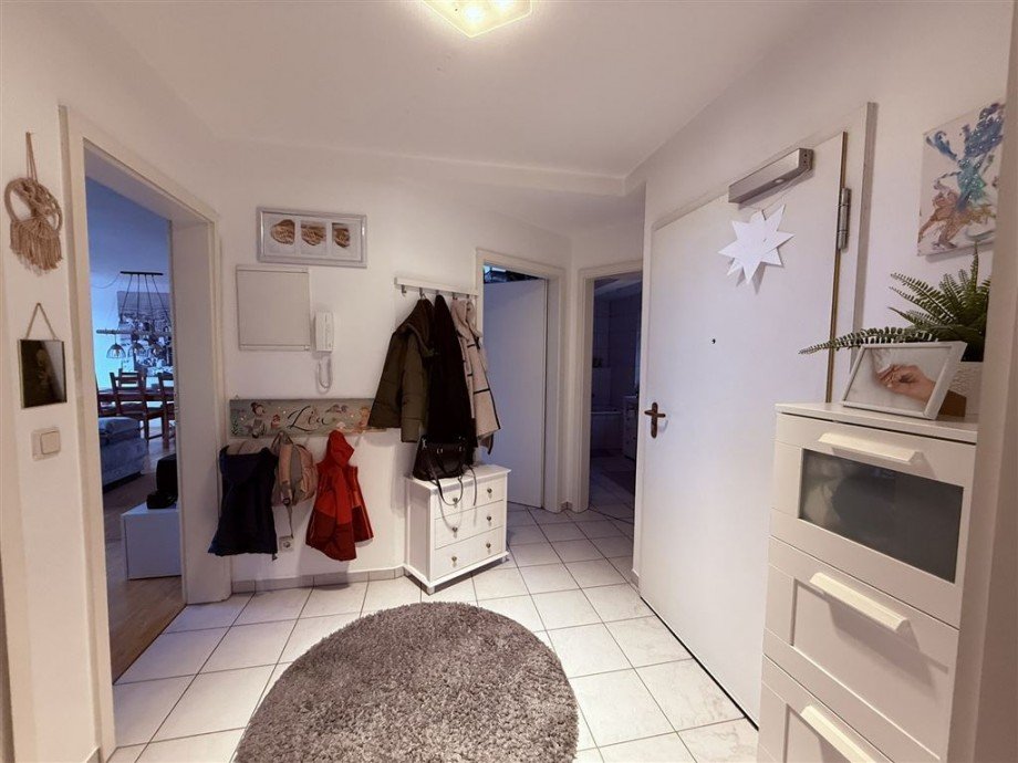 Diele Dachgeschosswohnung Eisenach , Th�r