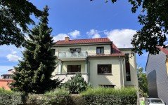 Hauptbild Erstbezug nach umfassender Renovierung - Großzügige 5-Zimmer-Wohnung mit 2 Balkonen und Stellplatz in Eisenach