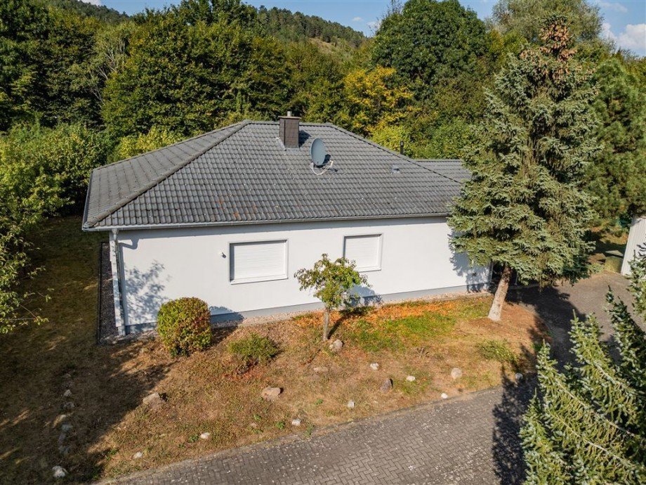 Einfamilienhaus Halle / Lager / Produktion Eisenach , Th�r