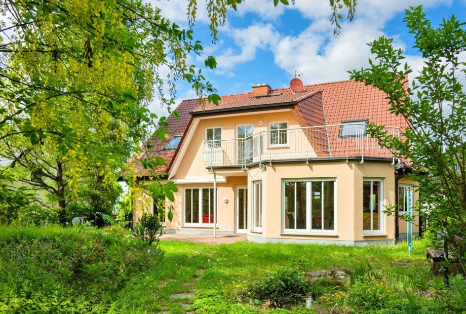 sonnige S�dseite Villa Eisenach