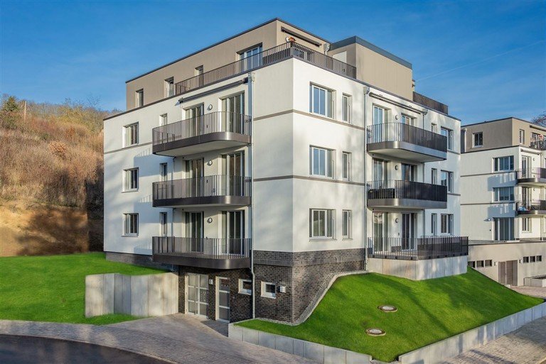 Hausansicht Eisenach , Th�r Etagenwohnung Erstbezug * energieeffizient & zukunftssicher * barrierefrei * S�dwest-Balkon * Tiefgarage
