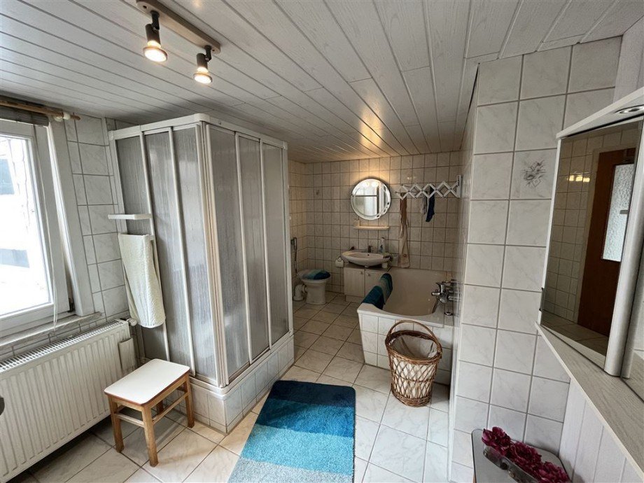 Bad OG Doppelhaush�lfte Unterp�rlitz