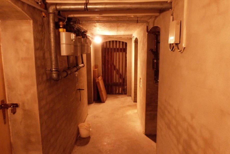 Keller Dachgeschosswohnung Eisenach , Th�r