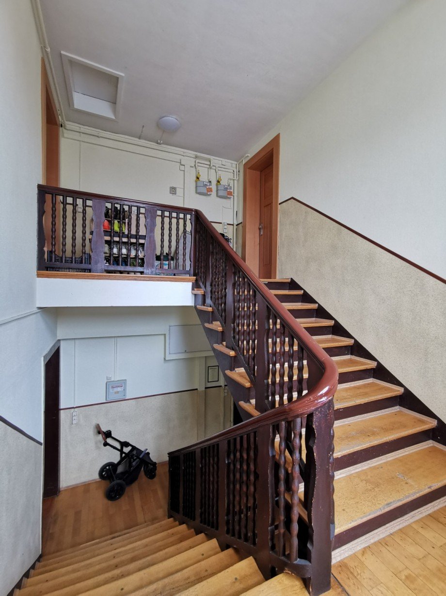 Treppenhaus Dachgeschoss Dachgeschosswohnung Eisenach