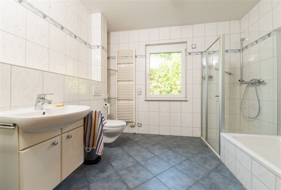 Einfamilienhaus - Badezimmer Halle / Lager / Produktion Eisenach , Th�r