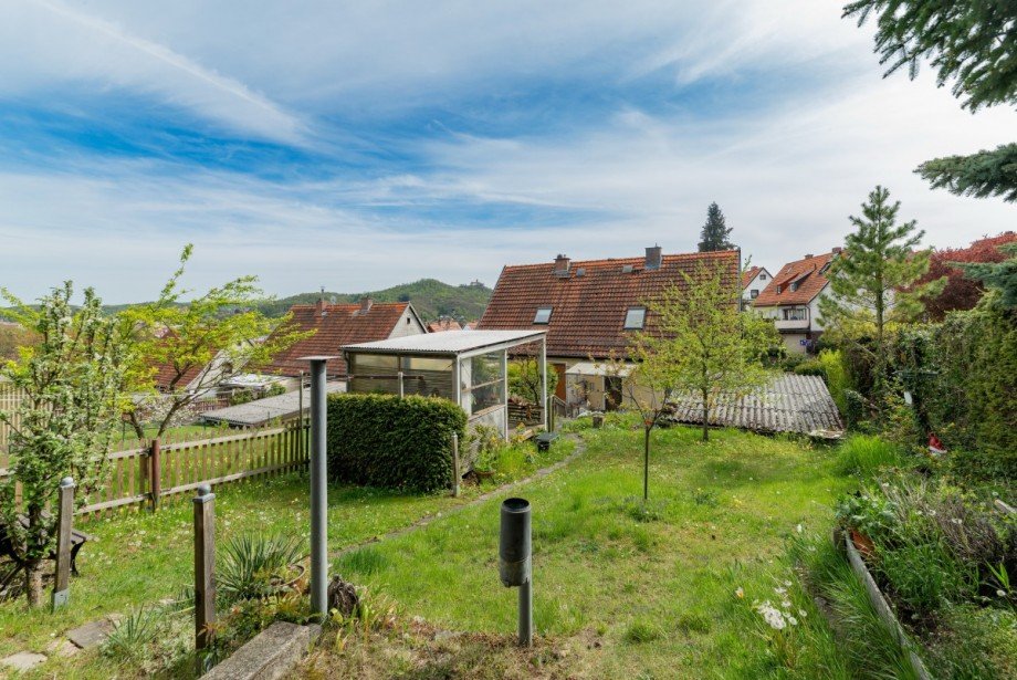 Garten mit Fernblick Doppelhaush�lfte Eisenach