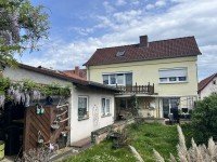 Hauptbild Charmantes Wohnhaus mit Entwicklungspotenzial