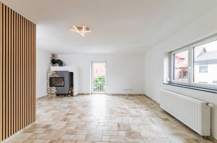Wohnzimmer mit Kamin Einfamilienhaus Herleshausen