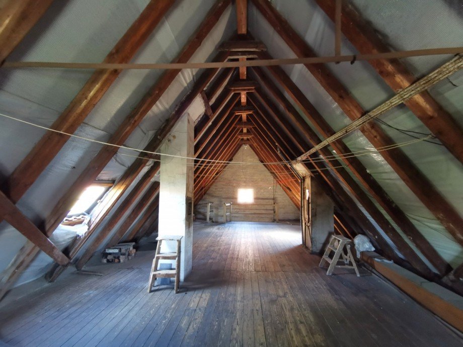 Dachboden - ausbaubar Dachgeschosswohnung Eisenach