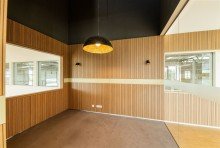 B�rofl�chen Gewerbeanwesen in zentraler Lage: Moderne Produktions- und Lagerhallen mit Erweiterungspotenzial direkt an der A4