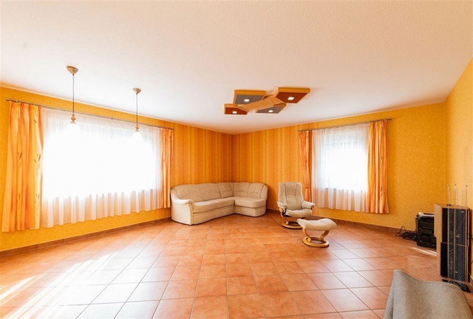 Einfamilienhaus - Wohnen Halle / Lager / Produktion Eisenach , Th�r