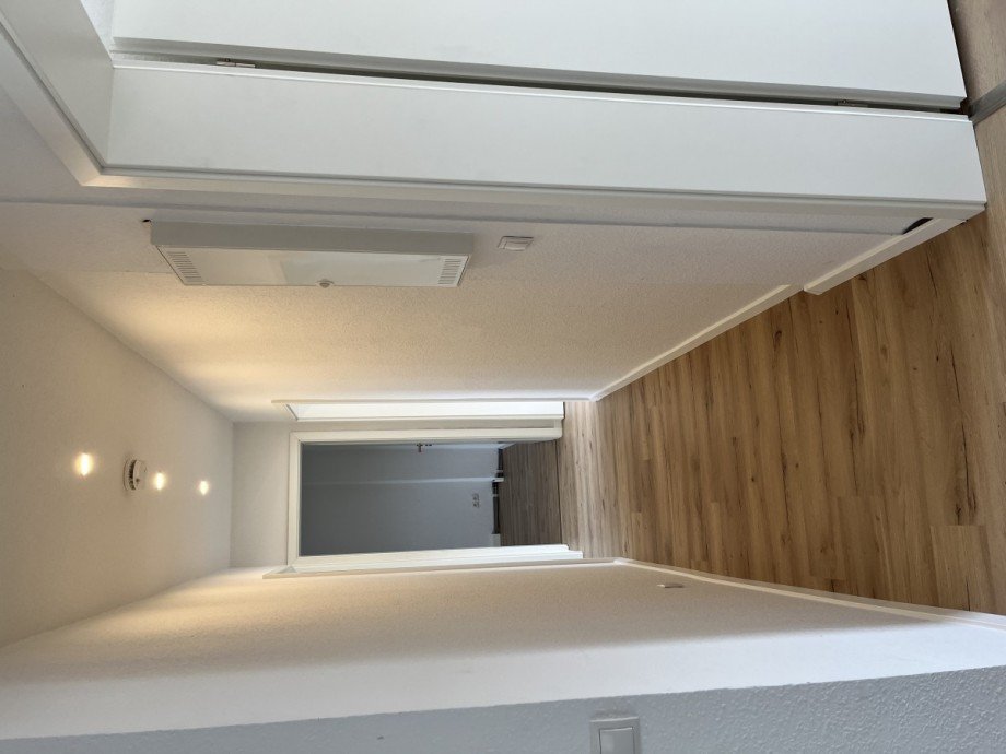 Flur Dachgeschosswohnung Eisenach , Th�r