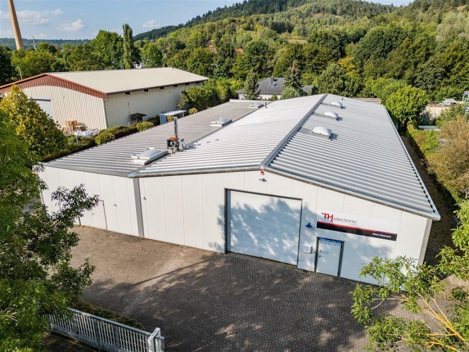 Halle - S�dseite Halle / Lager / Produktion Eisenach , Th�r