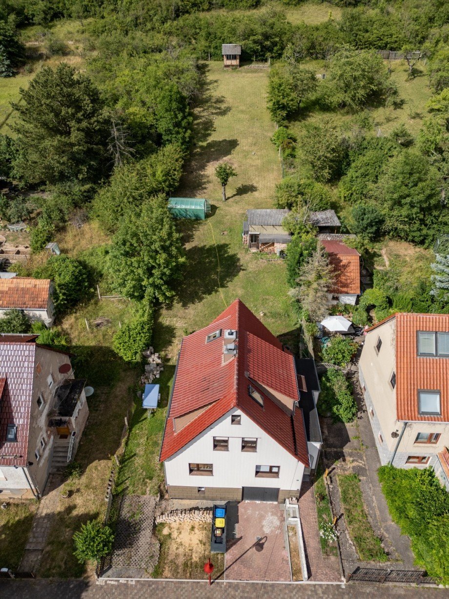 Hausansicht mit Grundst�ck Einfamilienhaus Eisenach