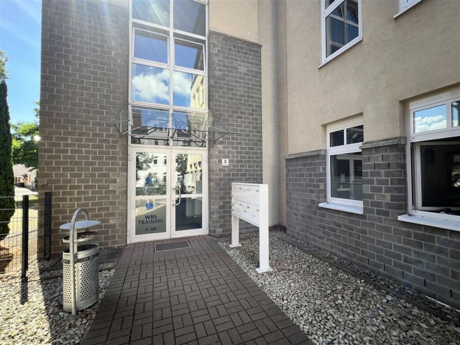 Hauptzugang B�ro / Praxis Eisenach , Th�r