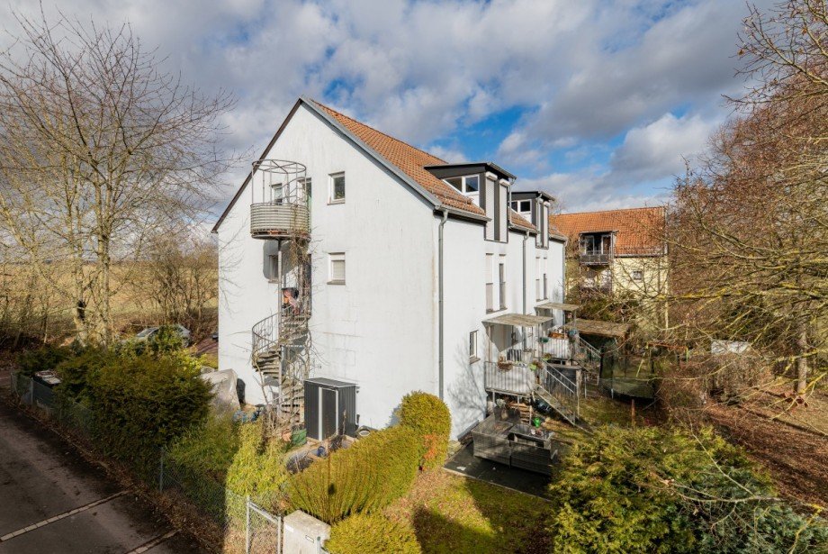 Hausansicht S�d-West Mehrfamilienhaus Eisenach