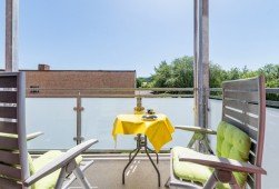Hauptbild M�blierte & beziehbare 4-Zimmer-Eigentumswohnung mit S�dbalkon in historischem Altbau
