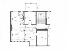 4. Obergeschoss rechts 4-Raumwohnung im Zentrum der Stadt mit Aufzug und Balkon