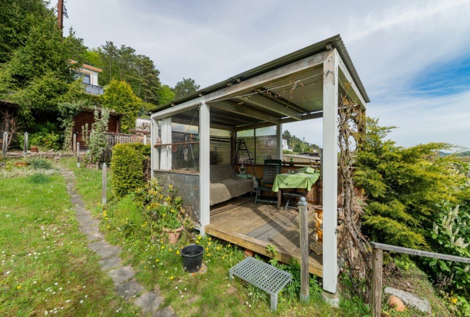 Sitzm�glichkeit/Terrasse Doppelhaush�lfte Eisenach