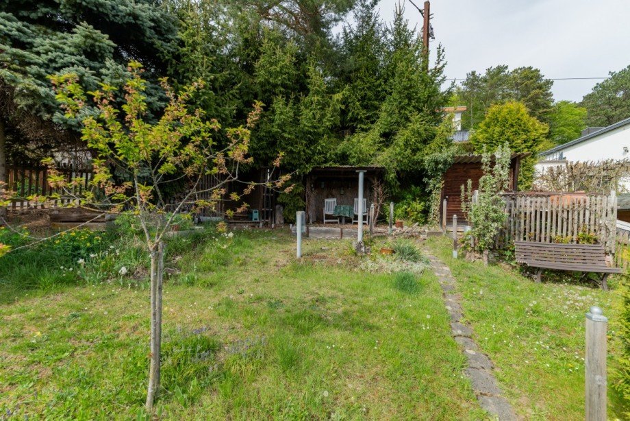 Garten Doppelhaush�lfte Eisenach
