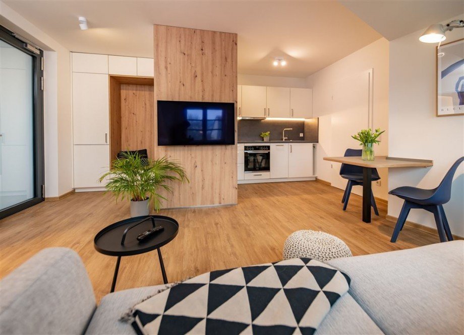 Wohnbereich Dachgeschosswohnung Eisenach , Th�r