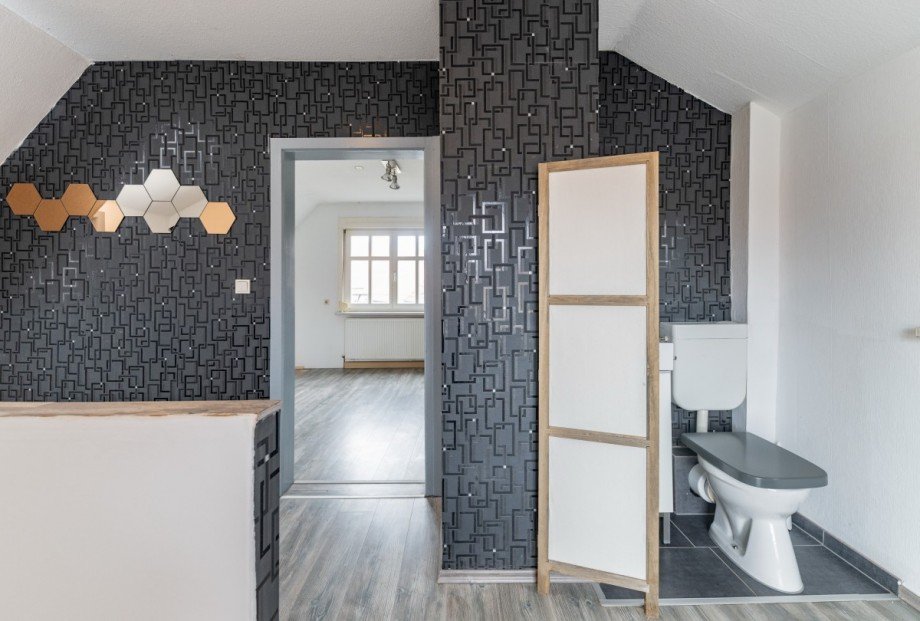 Schlafzimmer mit WC Einfamilienhaus Herleshausen